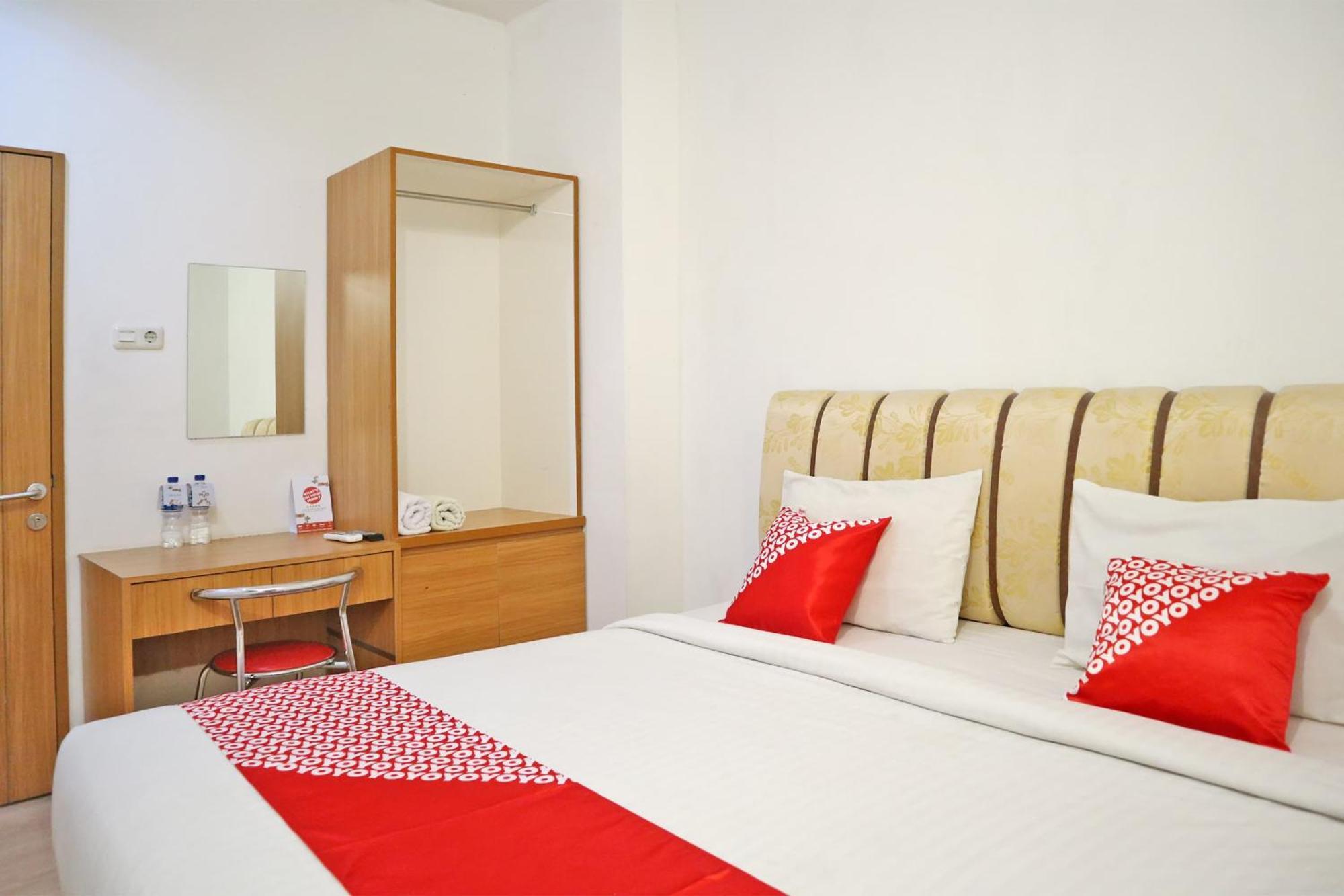 Hotel Oyo 1673 M Authentic Kost Man Padang  Exterior foto